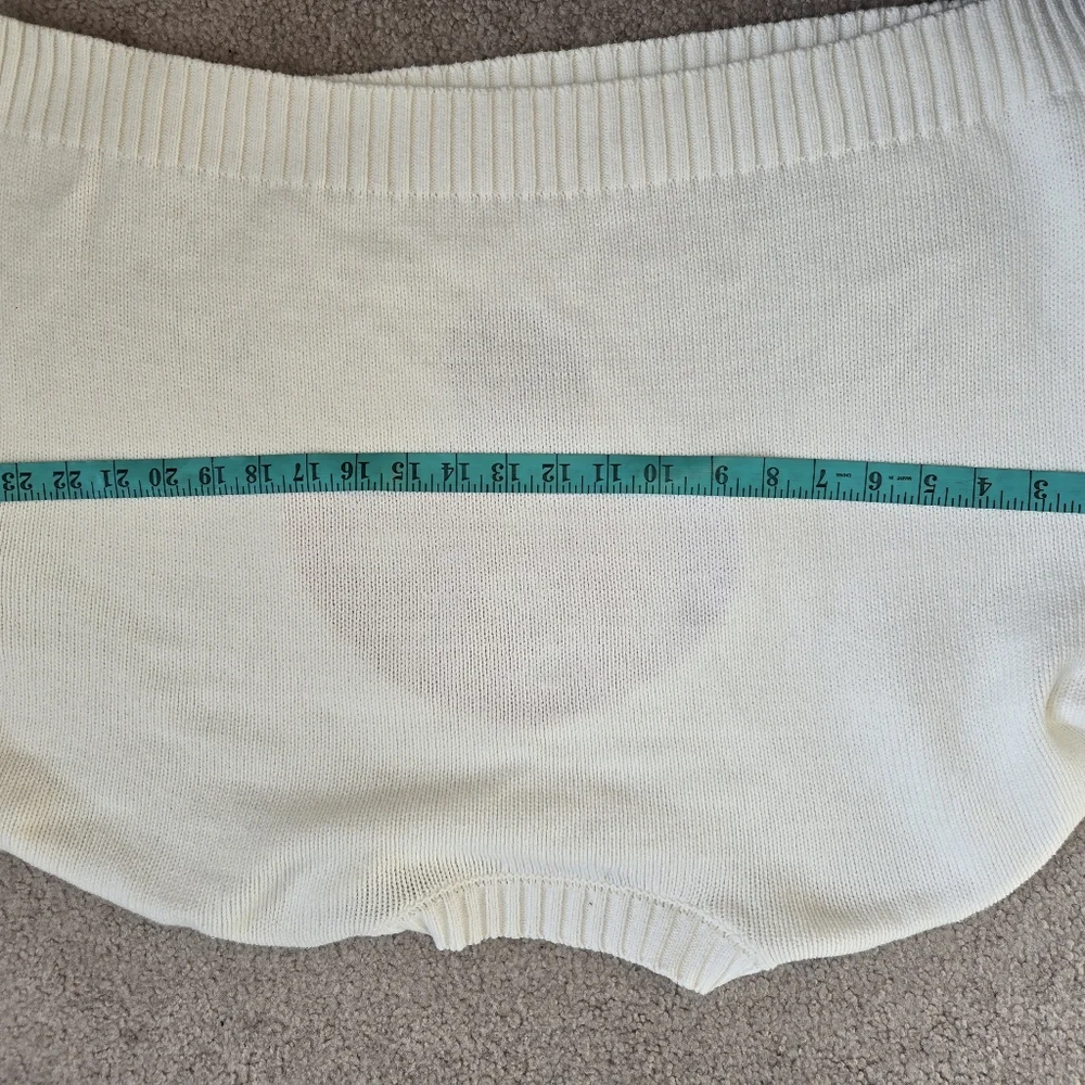 moon & madison Cream Knit Crop Sweater with Red Mushroom . Size Small - Picture 12 of 13